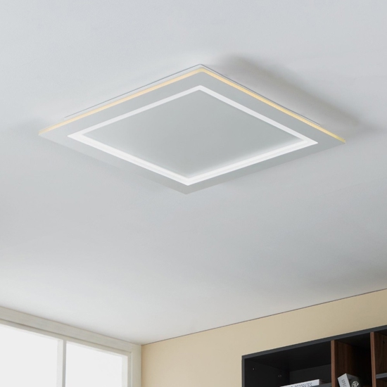 Padrogiano z eglo plafoniera moderna quadrata led rgb da 2700k a 6500k