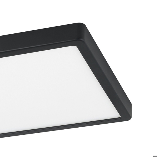 Fueva z eglo plafoniera da bagno quadrata minimal led 2700k a 6500k