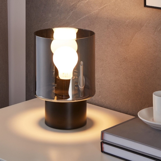 Gorosiba eglo lampada da tavolo nera design minimal in vetro