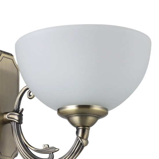 Savoy eglo applique da parete design elegante con portalampada in vetro