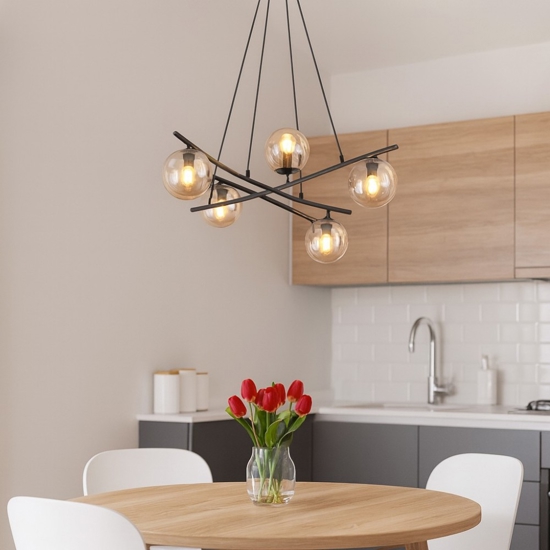 Lampadario moderno nero per soggiorno vetri ambra fp