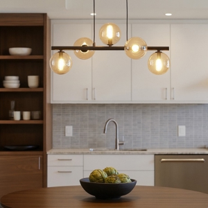 Lampadario moderno sfere vetri ambra per sala da pranzo