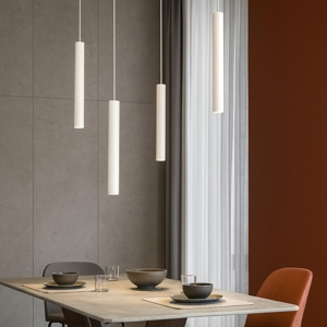 Lampadario moderno con decentramento per soggiorno