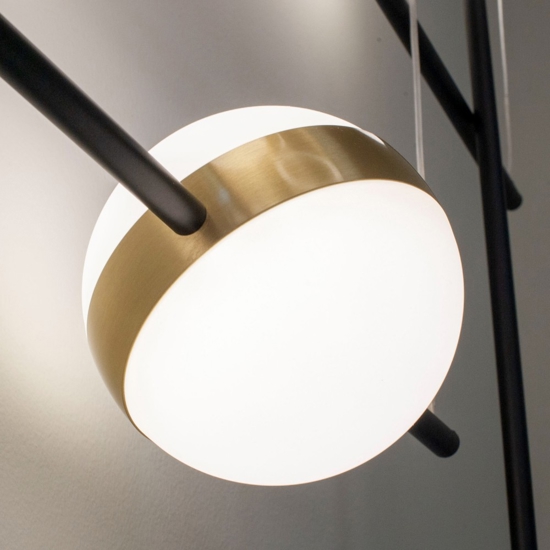 Lampadario nero oro per soggiorno moderno