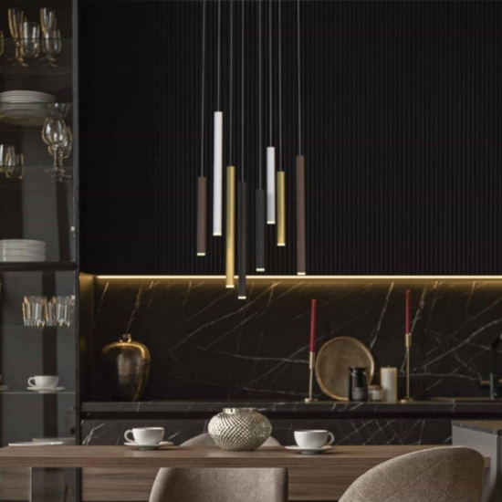 Lampadario con pendenti led multicolor per soggiorno moderno