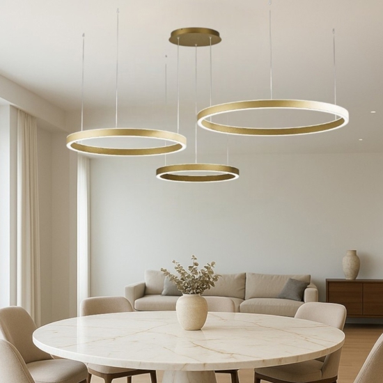 Lampadario con 3 cerchi design criseide oro gea luce