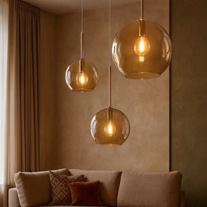 Visualizza i dettagli per Lampadario per soggiorno tre luci vetri ambra trasparenti Lampadario per soggiorno tre luci vetri ambra trasparenti