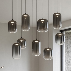 Lampadario con vetri fume per soggiorno moderno