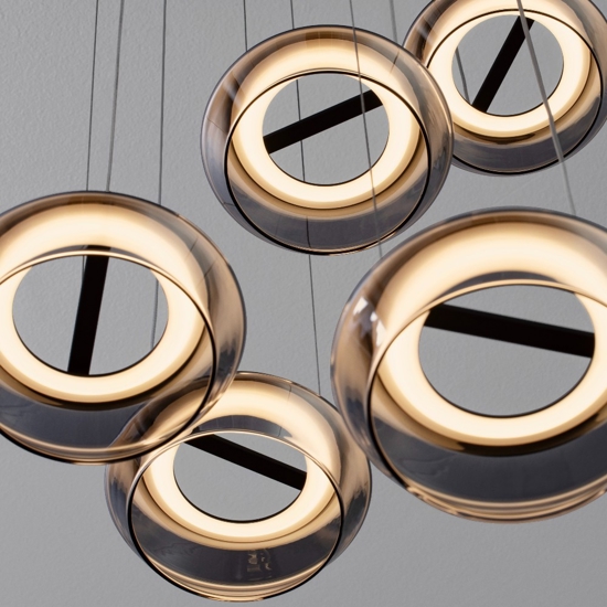 Lampadario moderno design originale in vetro led 3000k