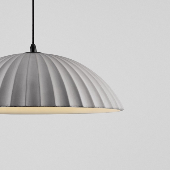 Lampadario da cucina in cemento scanalato