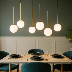Lampadario oro nero multi sfere vetro bianco