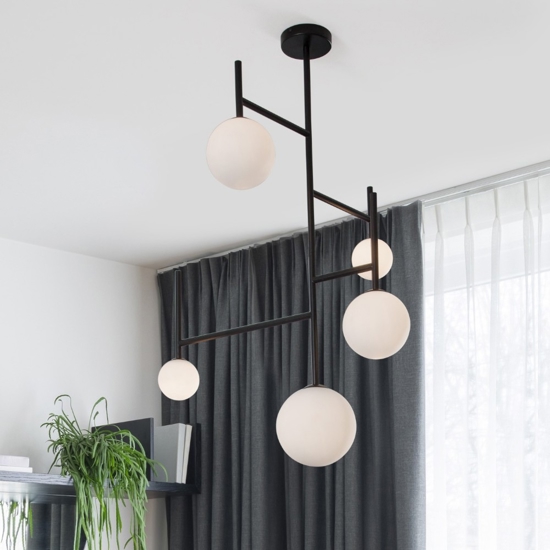 Lampadario verticale sfere vetro design nero per soggiorno
