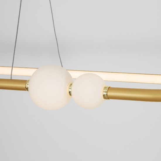 Lampadario ovale oro per soggiorno moderno