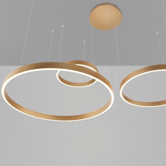 Lampadario 3 cerchi moderni oro led 181w 3000k per soggiorno