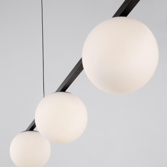 Lampadario da soggiorno nero sfere vetro led 32w 3200k moderno