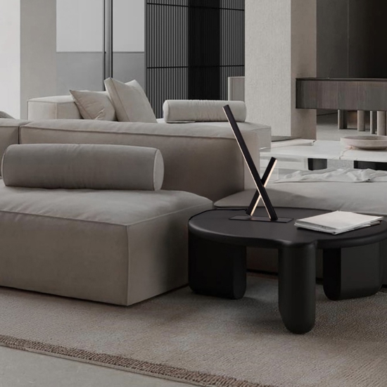 Lampada da tavolo design minimal led 3200k dimmerabile