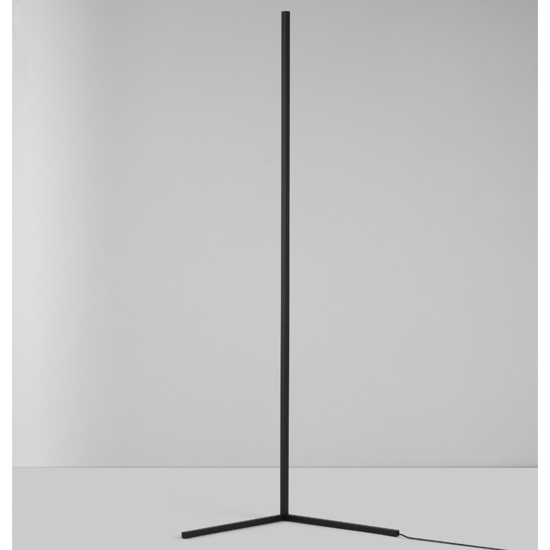Lampada da terra nera moderna led 18w 3000k dimmerabile