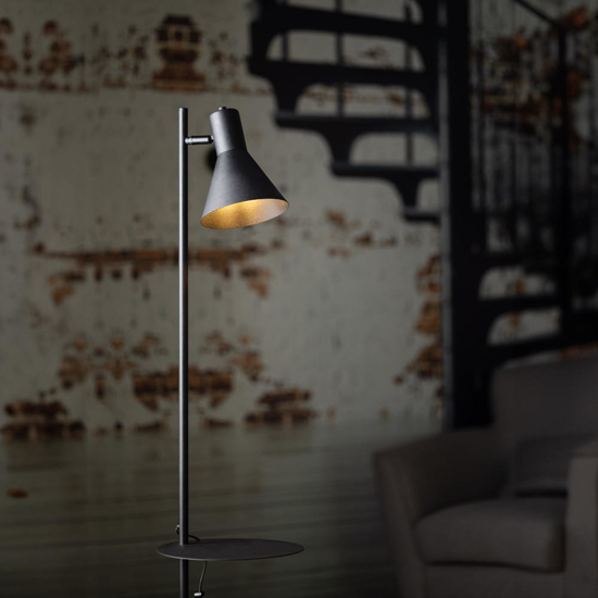 Lampada da terra nera con tavolino luce orientabile