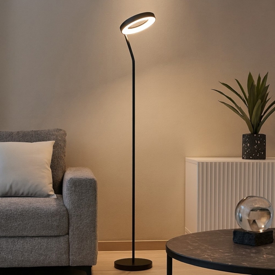 Marghera z eglo piantana nera led rgb 2700k a 6500k gestione da remoto