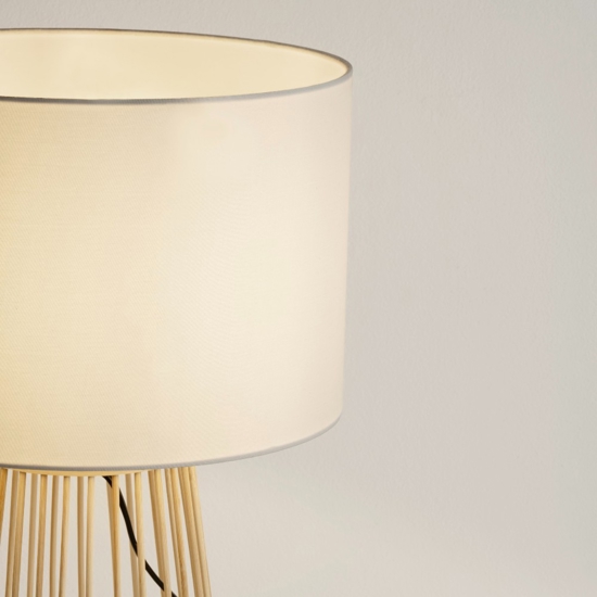 Lampada da tavolo in bambu' e paralume di tessuto