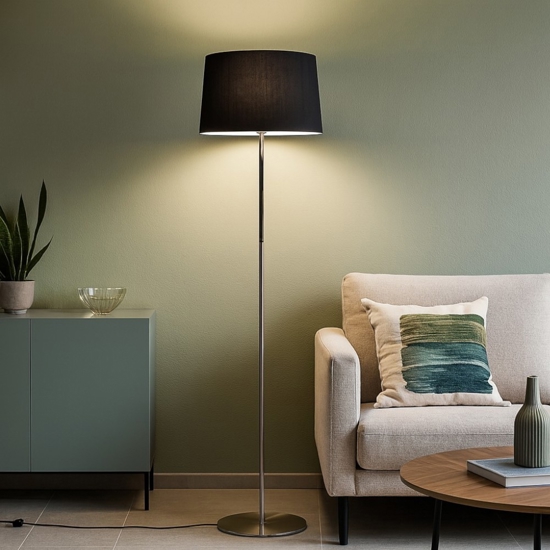 Lampada da terra moderna paralume nero