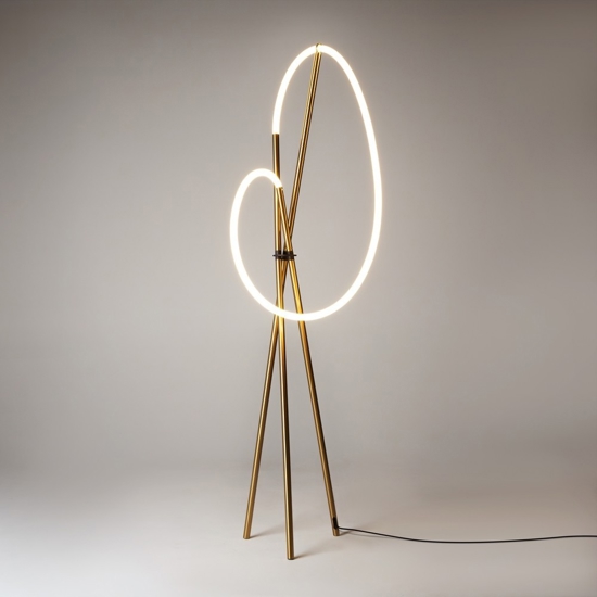 Piantana maytoni design originale led 3000k colore oro tre piedi