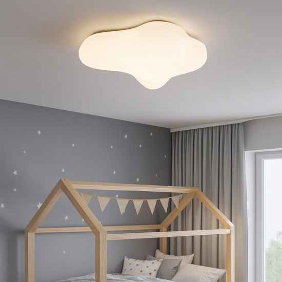 Plafoniera bianca design nuvola per cameretta moderna