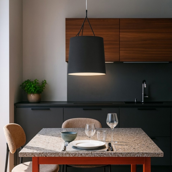 Lampadario da cucina paralume nero cilindro design