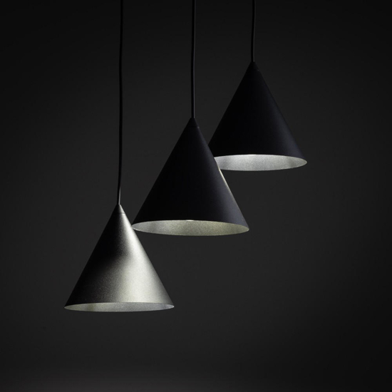 Lampadario nero 3 coni a per cucina moderna