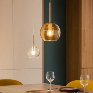 Visualizza i dettagli per Lampadario per cucina con decentramento vetri trasparente ambra Lampadario per cucina con decentramento vetri trasparente ambra