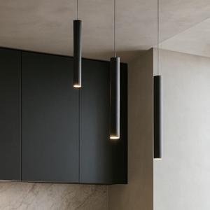 Lampadario per isola cucina neri decentrati