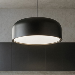 Lampadario cupola nera per tavolo cucina moderna