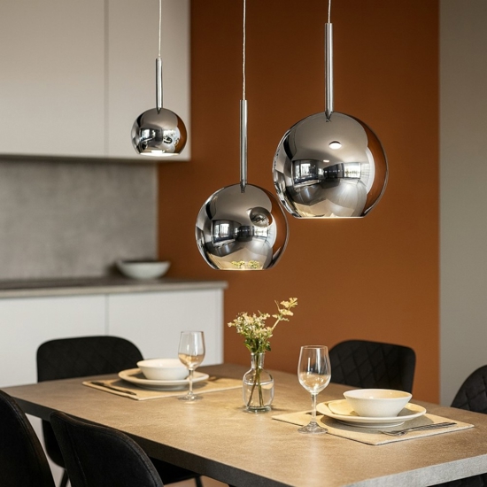 Lampadario per isola cucina pendenti sfere cromo