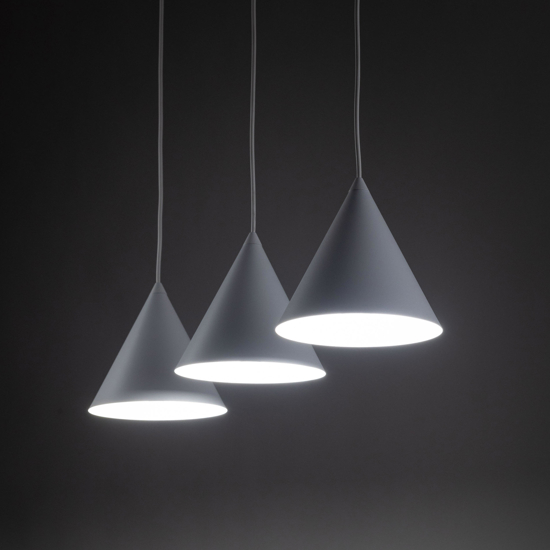 Lampadario 3 luci pendenti bianco coni
