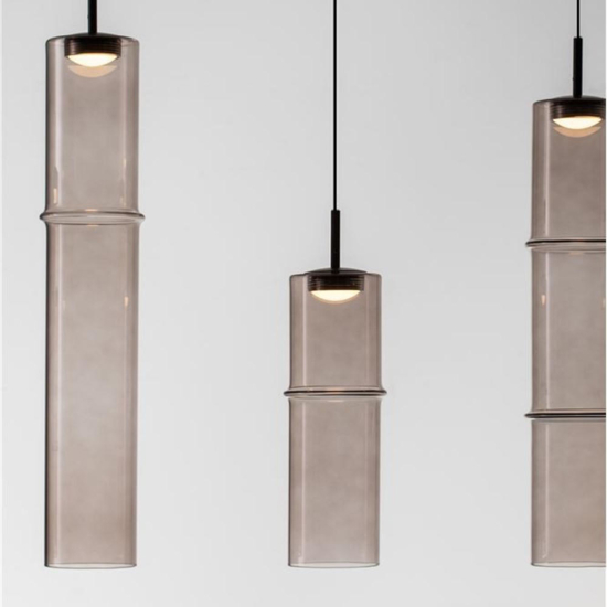 Lampadario per isola cucina 5 luci led 3000k cilindri vetro moka
