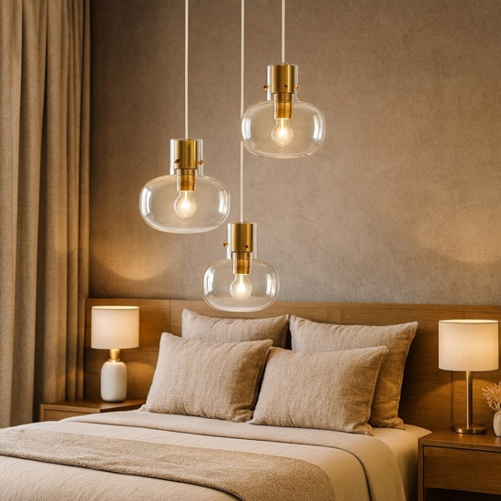 Lampadario 3 luci per camera da letto vetro dettagli oro Lampadario 3 luci per camera da letto vetro dettagli oro