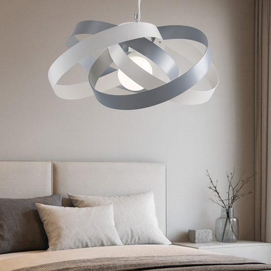 Lampadario per cameretta fasce grigio bianco