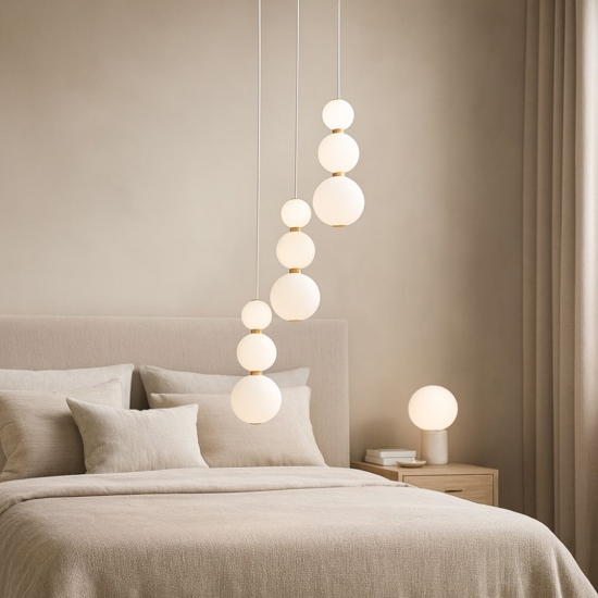 Lampadario oro perle a grappolo stanza da letto