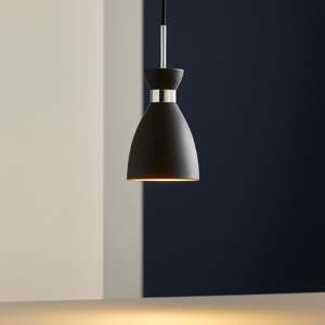 Lampada a sospensione per esterno nero interno oro