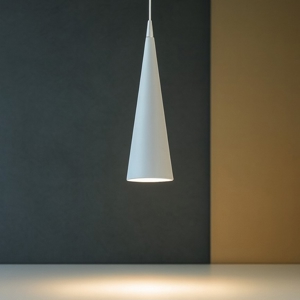 Lampada pendente a sospensione moderna cono bianco fp