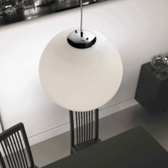 Lampada a sospensione boccia 30cm vetro bianco lucido 30cm