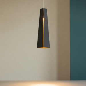 Visualizza i dettagli per Lampada a sospensione led 6w per penisola cono in metallo nero e oro Lampada a sospensione led 6w per penisola cono in metallo nero e oro