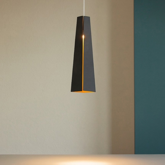 Lampada a sospensione led 6w per penisola cono in metallo nero e oro