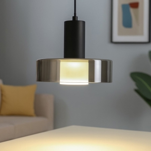 Lampada design nero per comodino stanza da letto moderna