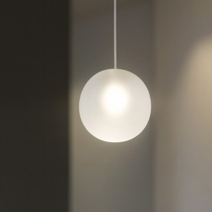 Toplight lampada a sospensione moderna sfera bianca