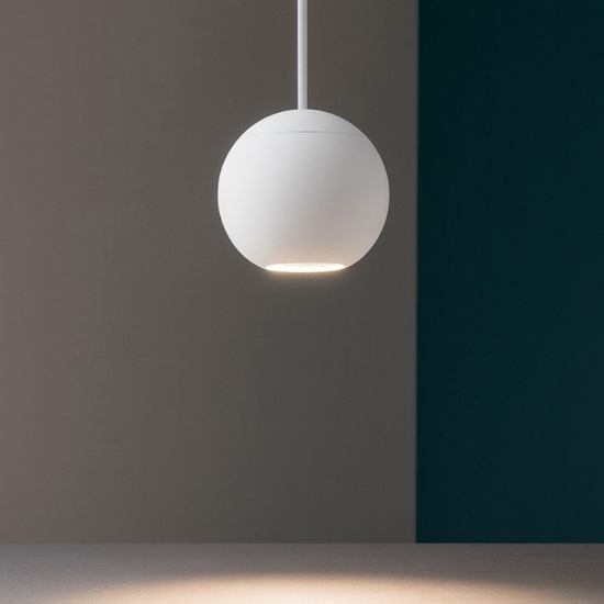 Lampada sfera led a sospensione bianca per isola