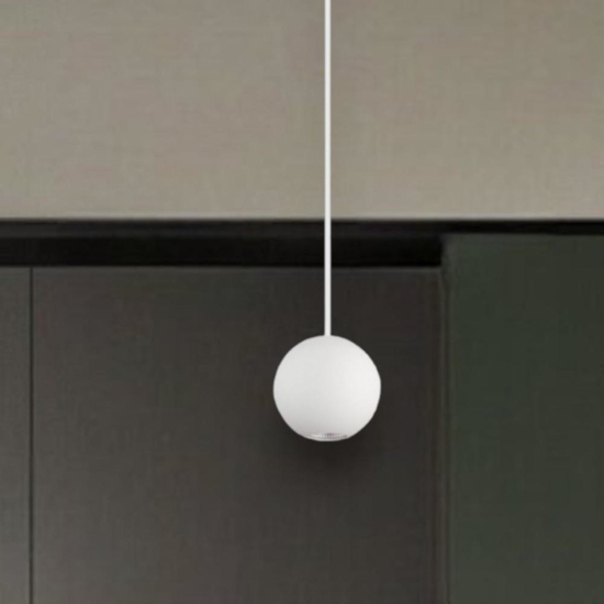 Lampada sfera led a sospensione bianca per isola