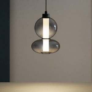 Lampada pendente in vetro fume per camera da letto