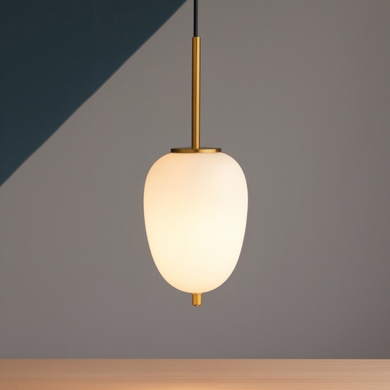 Lampada a sospensione oro sfera vetro bianco per camera da letto