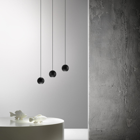 Lampada a sospensione sfera nera da incasso guya gea luce led 3000k Lampada a sospensione sfera nera da incasso guya gea luce led 3000k